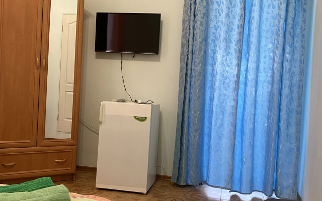 Adile Guest House