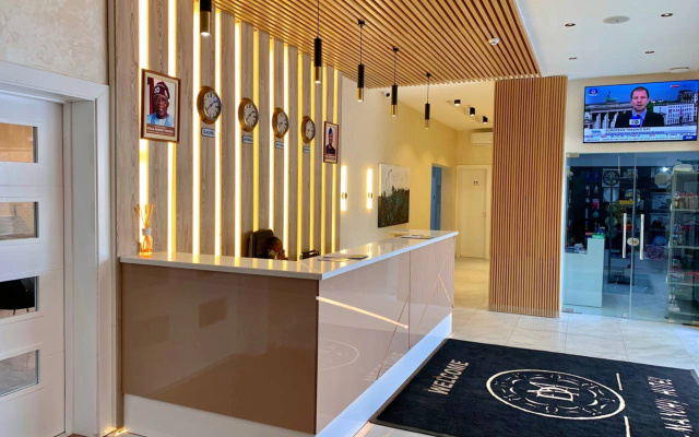 Отель De Manchy Suites