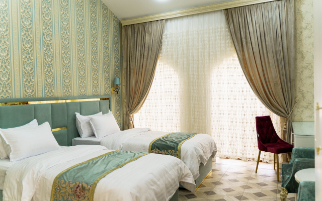 Ayni Hotel