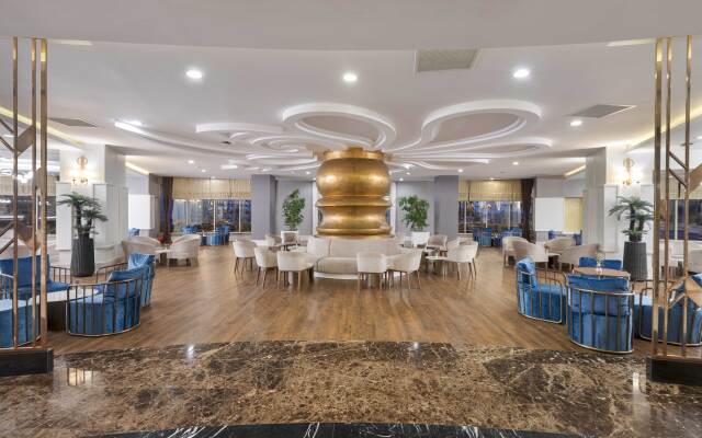 Kirman Belazur Resort & Spa - All Inclusive
