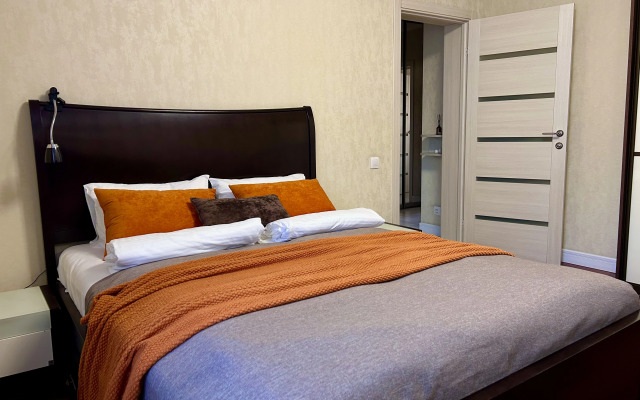 Квартира Просторная 2-х комнатная близ острова Канта