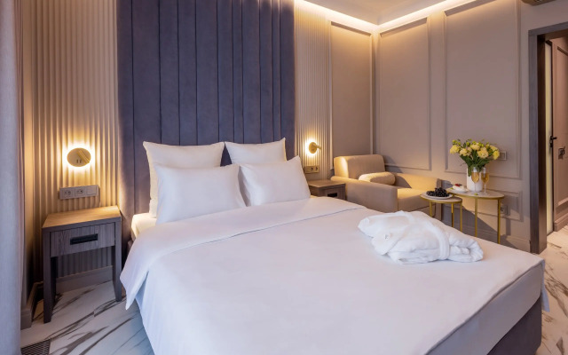 Апартаменты МореСолнцеАпарт (3-1) на Ленина 217А с Всесезонным Бассейном