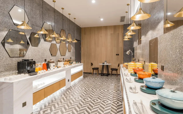 Atdor Light Qiniandajie Street Tiantan Beijing Hotel – Restaurant – Beijing