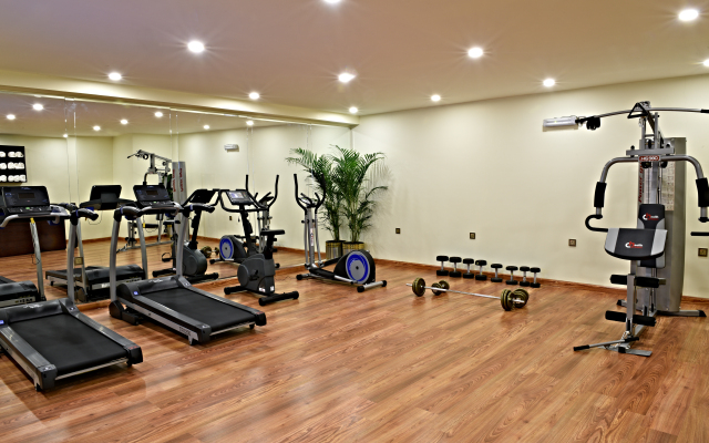 Отель Garden Plaza