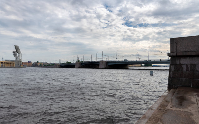 Spacious Apartment on the Embankment Apartments