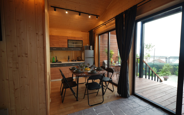 Prichal Seroglazka Guest house