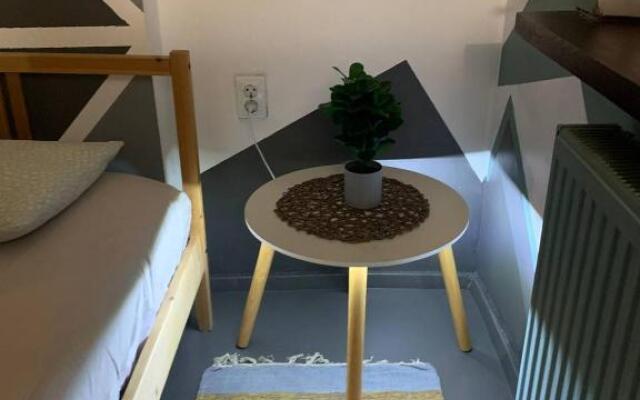Tolstoy Art Hostel