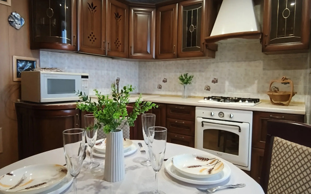 Квартира Уютная трёшка в центре города