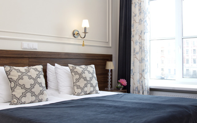 Отель Золотой Век