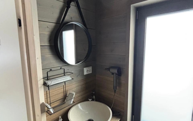 V Stile Loft Fermerskie Dachi Private House