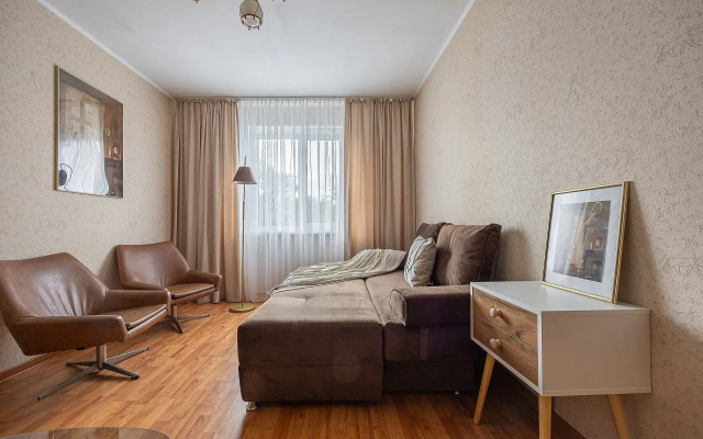 Apartamenty trehkomnatnye v 4km ot Kremla Sova-Dom