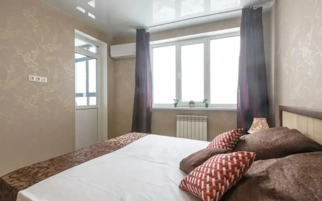 Квартира от компании Хоум Отель на Луначарского, 5