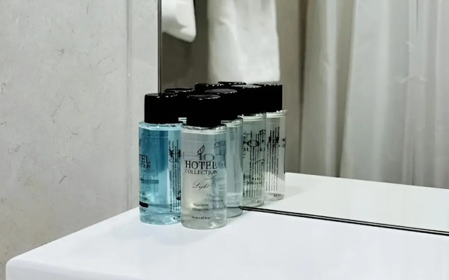 Yevrodvushka v Nizhneimeretinskoj Bukhte Flat