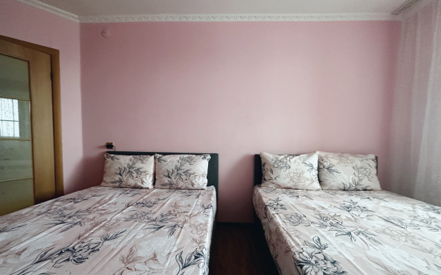 Квартира Двухкомнатная с Видом на Монастыри