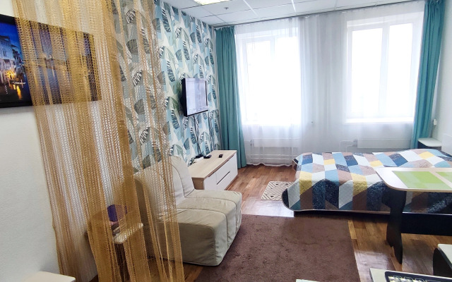 Studiya V Appartamentakh Mankhetten Flat