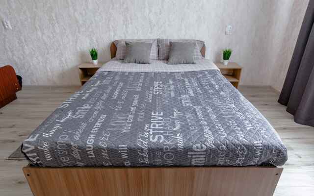 Smolsutki Normandiya-Neman 29 Flat