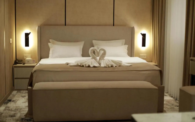 Grand Castle Hotel
