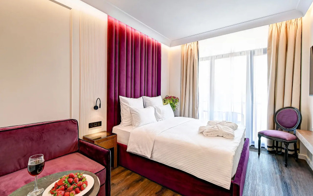 Апартаменты МореСолнцеАпарт (6-2) на Ленина 217А с всесезонным бассейном