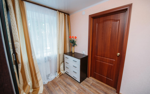 Апартаменты 2-к на Лежневской 36