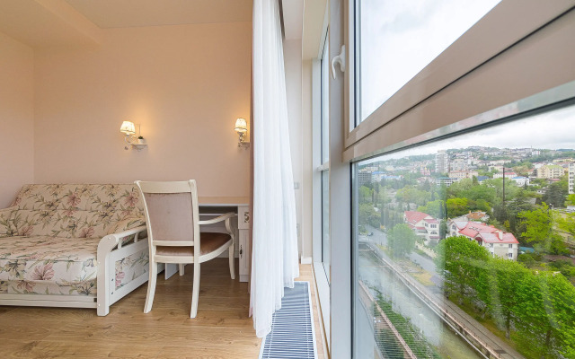 Zhk Poseydon 269 Mamayka Vidovaya Dvukhkomnatnaya (Trustcontrol) Flat