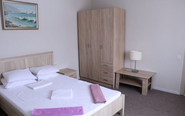 StandArt Guest House