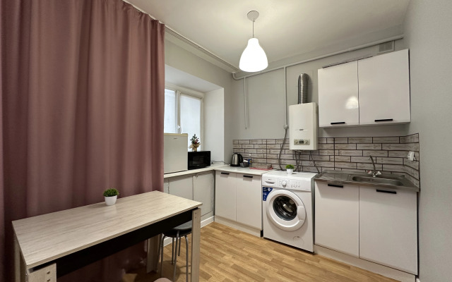 Апартаменты LikeHome на Челюскинцев 18А