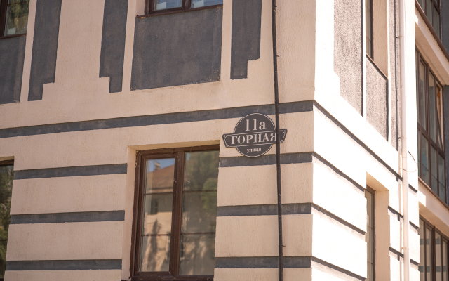 Novaya Dizaynerskaya Kvartira V Tsentre Kostromy S 2 Spalnyami Apartments
