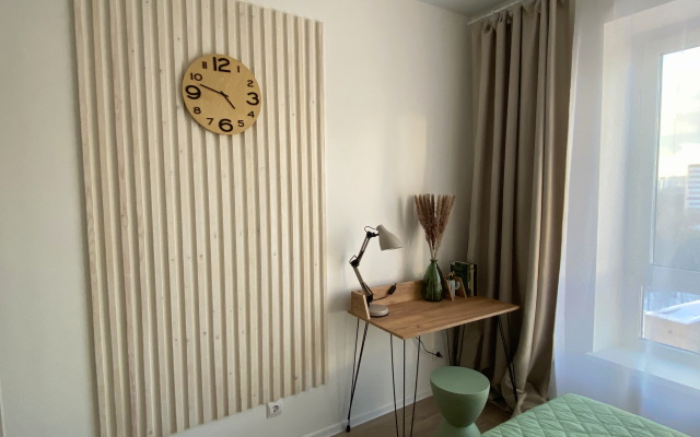 Flora Apart Flat
