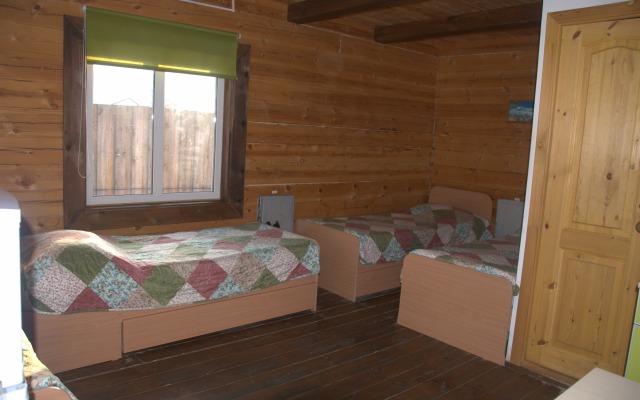 SEMEJNYiJ Guest House