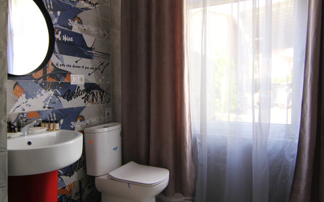 Odnakomnatnaya Kvartira Pervy Etazh (kazarma) Flat