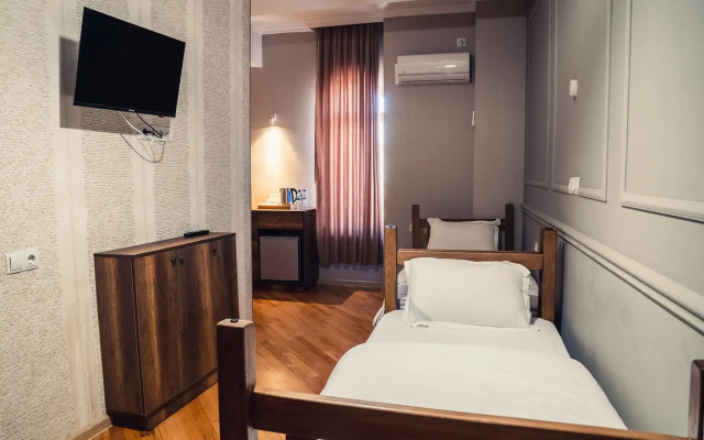 Legend Hotel
