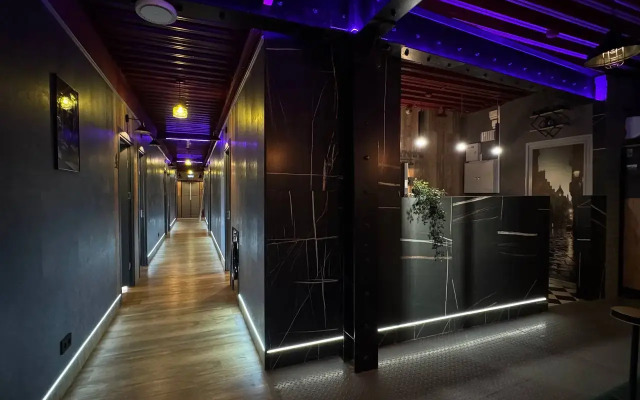 Отель Мамонтовъ