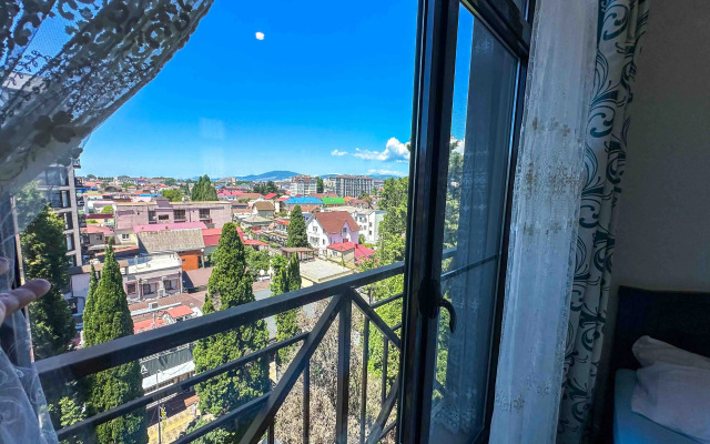 Infiniti Layn Alfagid Apartments