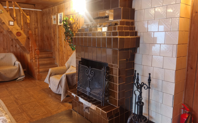 Гостевой Дом с Камином и Баней у Озера