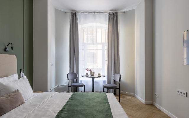 Select Apartments