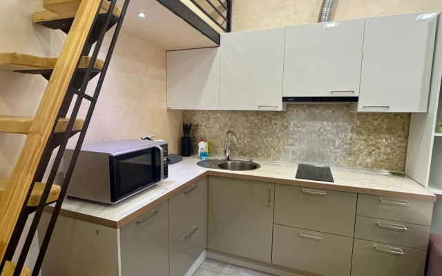 Квартира Студия с Чердаком Напротив ТЦ Горки город