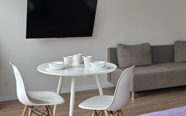 Studiya Na 3 Chelovek Bez Doplat Flat