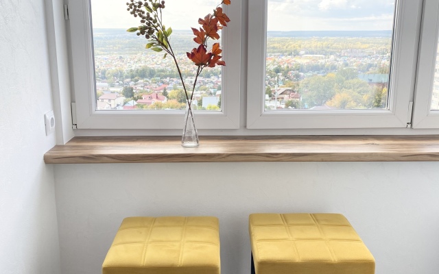 V Tsentre Na Chernyshevskogo Flat