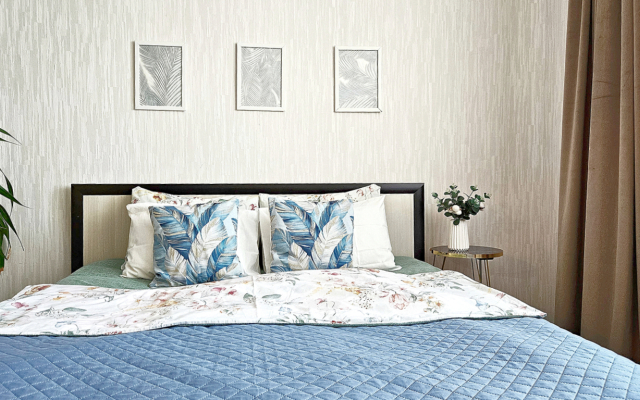 Квартира Трехкомнатная у Парка с Озером