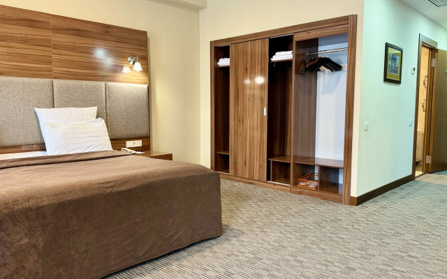 Grand Eurasia Hotel