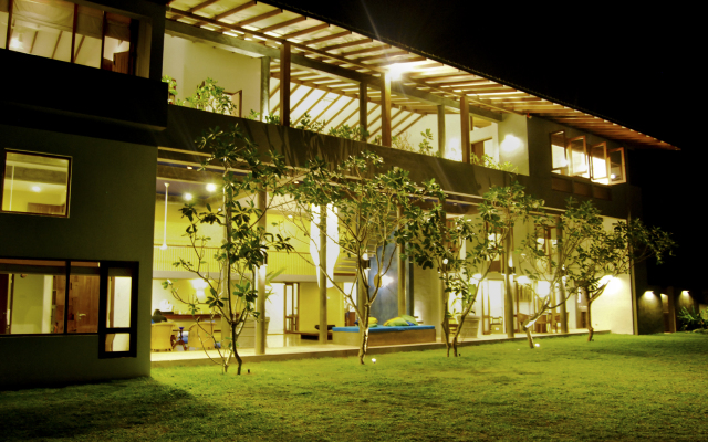Nil by Yoho Hotel