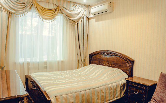 Imperiya Guest House