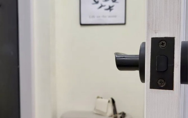 Dvukhkomnatnye nedaleko ot vokzalov Sinyaya ptichka Apartment