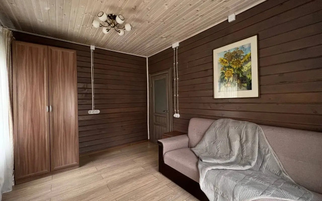 Частный дом у Медного озера