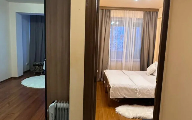 Uyutnaya Na Tsvetochnoy Flat