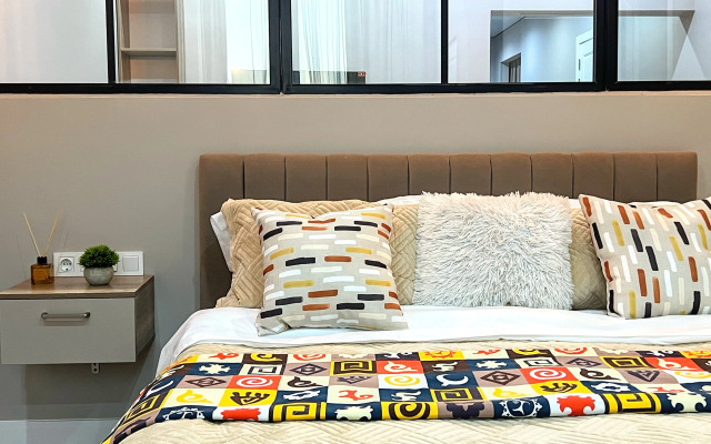 Prostorny Lyuks s Shikarnym Vidom Flat