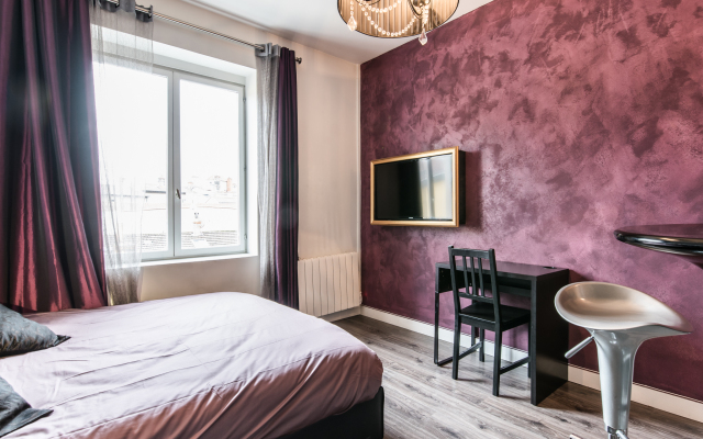 Coxy Saxe Gambetta Apartments