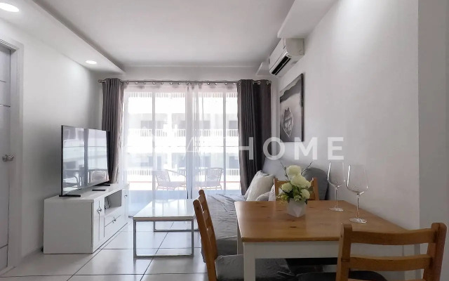Siam Oriental Tropical Garden C516 Apartments