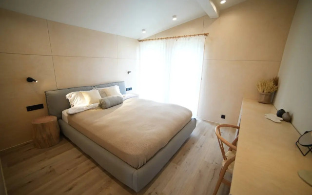 Частный дом Дача у озера