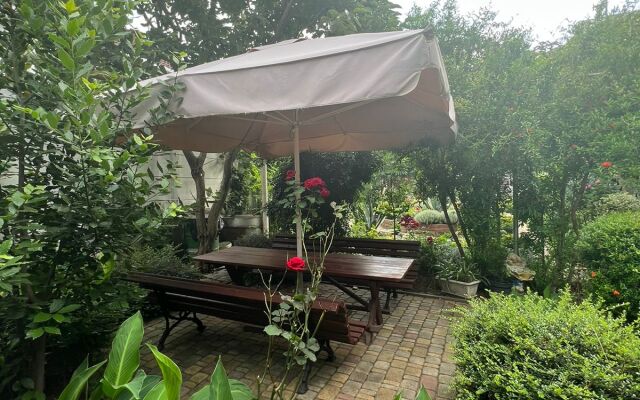 Na Vilyyamsa Guest House